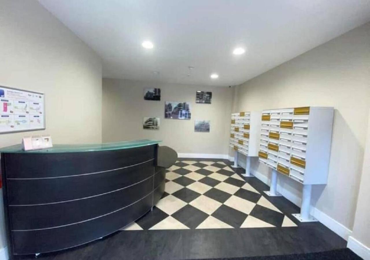 Doncaster City Centre Deluxe Whole Apartment Sleeps 4 D19 Exterior foto