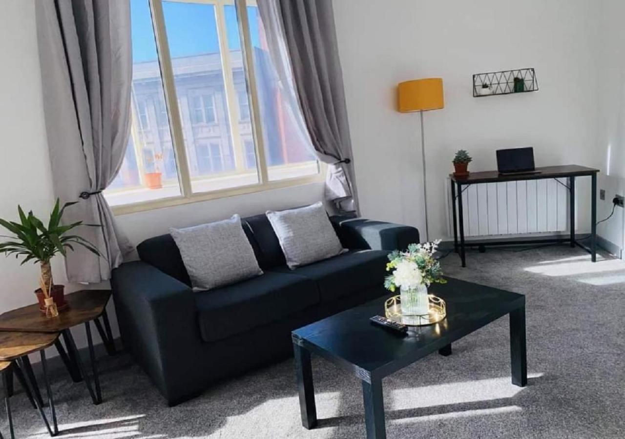 Doncaster City Centre Deluxe Whole Apartment Sleeps 4 D19 Exterior foto